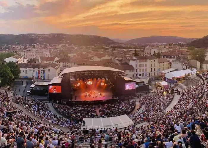 Studio Le «Victor Hugo» , Hyper Centre Ville